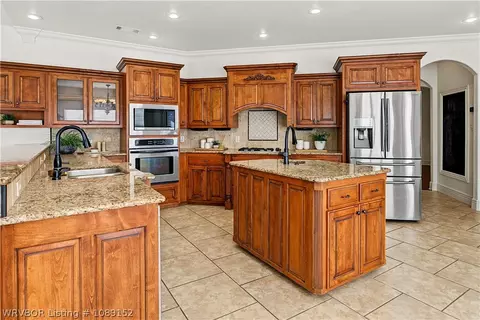 Kitchen - 8700 Lakeside Way, Fort Smith, AR 72903 photo 1 of 3