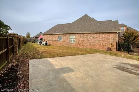 Exterior - 8700 Lakeside Way, Fort Smith, AR 72903 photo 15 of 19