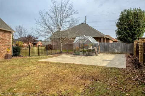 Exterior - 8700 Lakeside Way, Fort Smith, AR 72903 photo 14 of 19