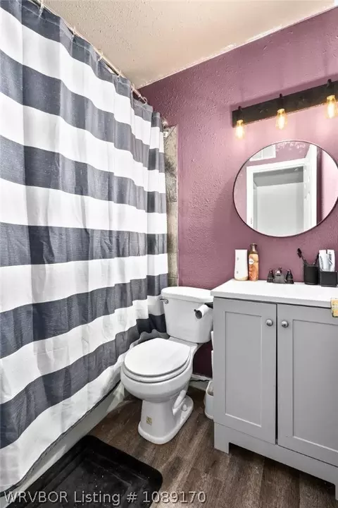 Bath - 1114 Crescent Dr, Paris, AR 72855 photo 1 of 1