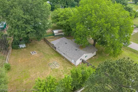 View/Area - 1114 Crescent Dr, Paris, AR 72855 photo 5 of 16