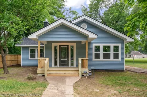 508 E Creek Ave, Sallisaw, OK 74955