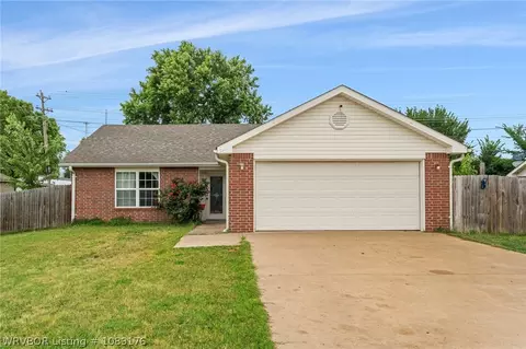 609 Kody Ln, Sallisaw, OK 74955