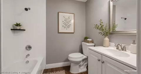 Bath - 12 Candlestick Ln, Fort Smith, AR 72908 photo 4 of 5