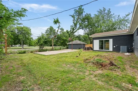 Exterior - 12 Candlestick Ln, Fort Smith, AR 72908 photo 3 of 7