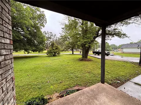 Exterior - 415 N Vine St, Hackett, AR 72937 photo 20 of 21