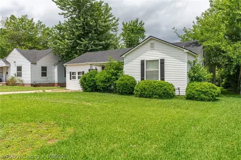 Exterior - 3809 Chaffee Dr, Fort Smith, AR 72904 photo 2 of 3