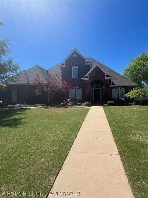 11212 Quail Crest Ct, Fort Smith, AR 72916