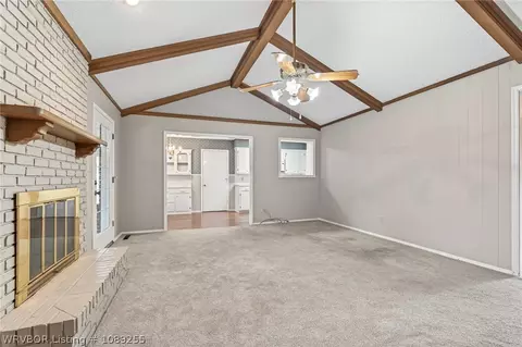 Living - 2020 S 71st St, Fort Smith, AR 72903 photo 3 of 4
