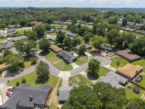 View/Area - 2020 S 71st St, Fort Smith, AR 72903 photo 2 of 2