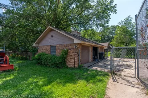 Other - 605 N 7th St, Paris, AR 72855 photo 18 of 19