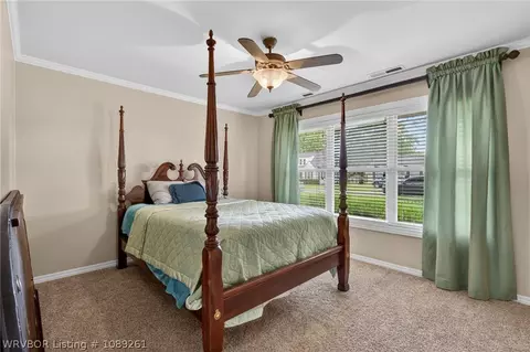Bedroom - 605 N 7th St, Paris, AR 72855 photo 4 of 10
