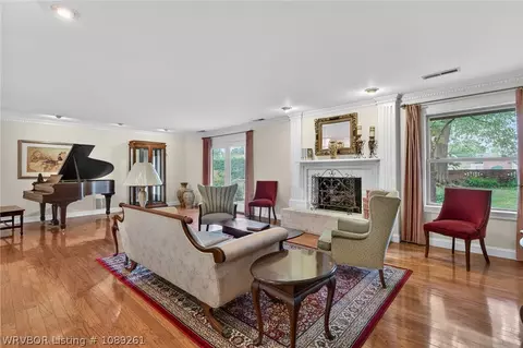 Living - 605 N 7th St, Paris, AR 72855 photo 2 of 3