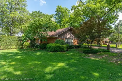 Exterior - 605 N 7th St, Paris, AR 72855 photo 16 of 16