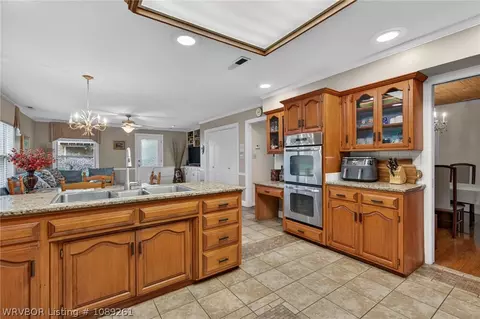 Kitchen - 605 N 7th St, Paris, AR 72855 photo 4 of 5
