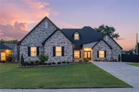 4109 Stonehouse Rd, Fort Smith, AR 72903