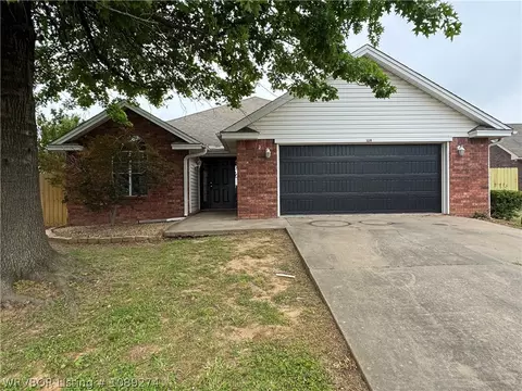109 Claretta Dr, Roland, OK 74954
