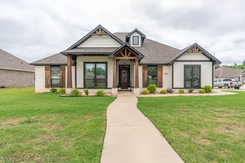 2502 Thistle St, Van Buren, AR 72956