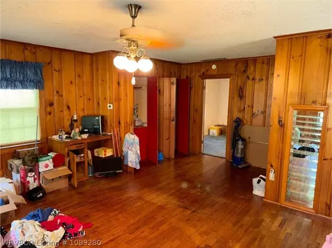 Living - 516 41st St, Fort Smith, AR 72903 photo 3 of 3