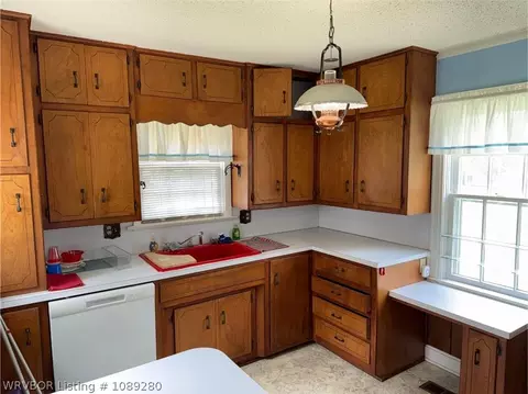 Kitchen - 516 41st St, Fort Smith, AR 72903 photo 1 of 1