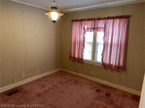 Bedroom - 516 41st St, Fort Smith, AR 72903 photo 2 of 2