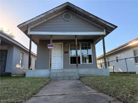1821 N 9th St, Fort Smith, AR 72904