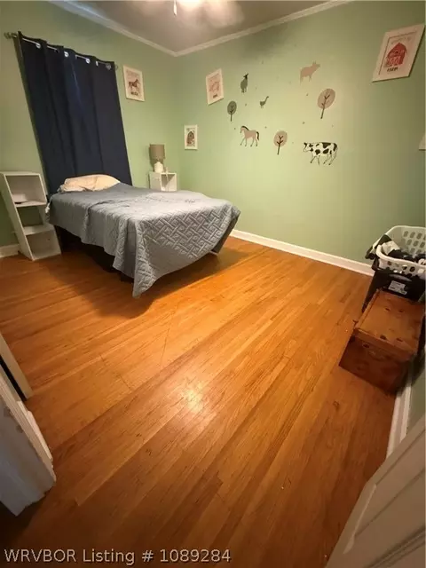 Bedroom - 505 Chism St, Paris, AR 72855 photo 3 of 4