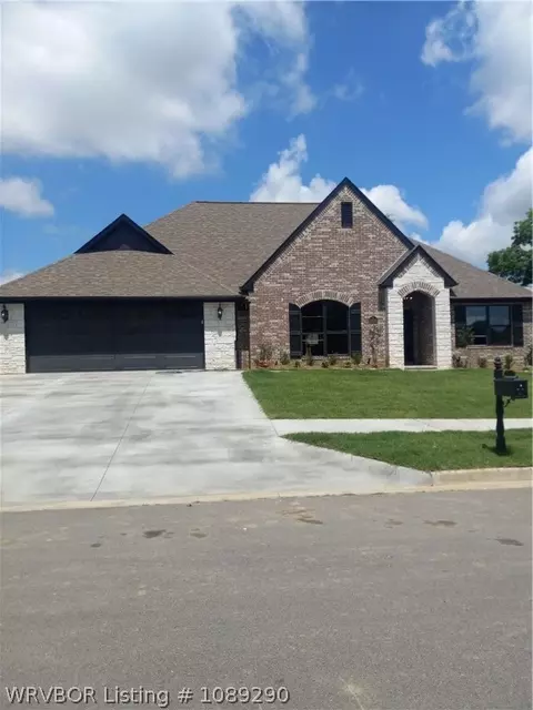 10320 Barnhard Way, Fort Smith, AR 72916