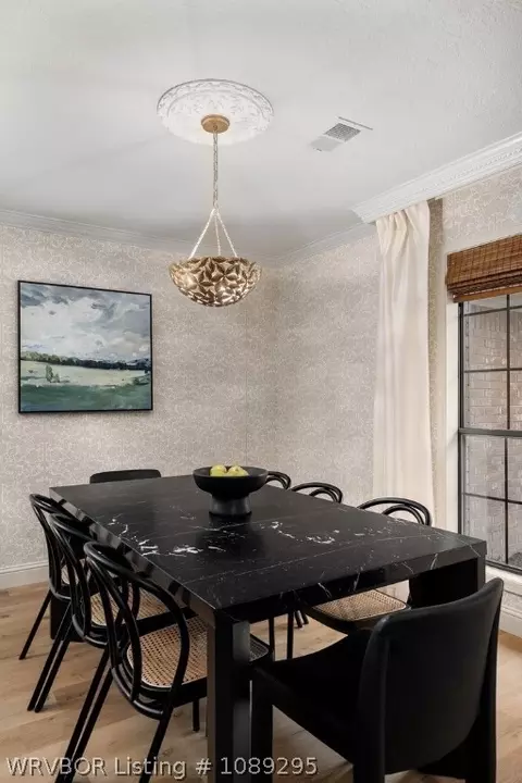 Dining - 8106 Yorktown Rd, Fort Smith, AR 72903 photo 1 of 3