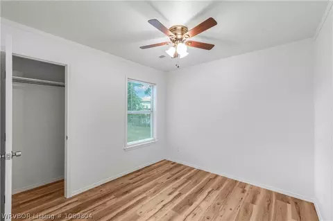 Bedroom - 521 N 36th St, Fort Smith, AR 72903 photo 3 of 6