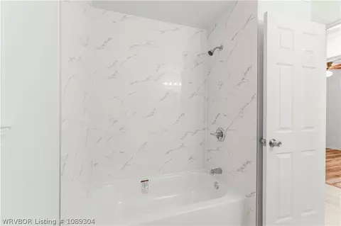 Bath - 521 N 36th St, Fort Smith, AR 72903 photo 2 of 3