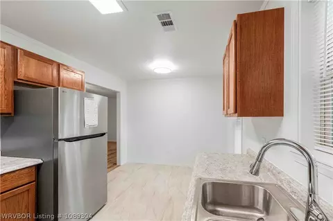 Kitchen - 521 N 36th St, Fort Smith, AR 72903 photo 4 of 4
