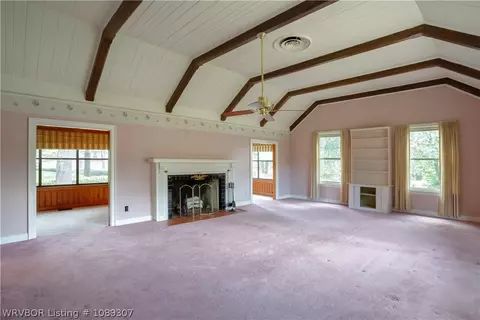 Living - 1501 S 36th St, Fort Smith, AR 72903 photo 2 of 5