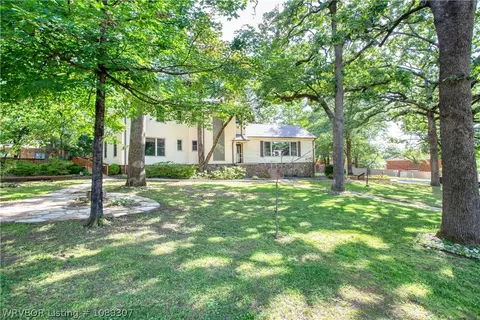 Exterior - 1501 S 36th St, Fort Smith, AR 72903 photo 3 of 14