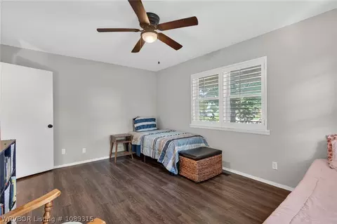 Bedroom - 1906 Magnolia Dr, Fort Smith, AR 72908 photo 5 of 8