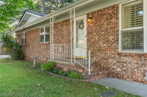 Exterior - 1906 Magnolia Dr, Fort Smith, AR 72908 photo 2 of 10