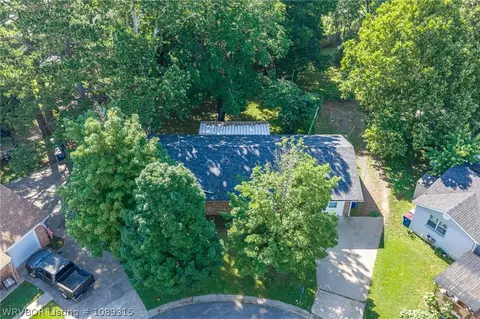 View/Area - 1906 Magnolia Dr, Fort Smith, AR 72908 photo 1 of 7