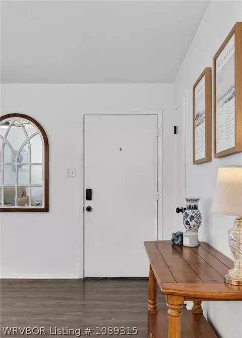 Entry Way - 1906 Magnolia Dr, Fort Smith, AR 72908 photo 1 of 1
