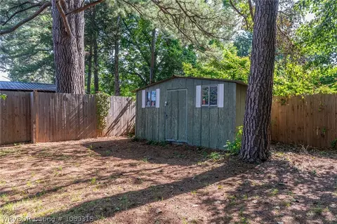 Exterior - 1906 Magnolia Dr, Fort Smith, AR 72908 photo 10 of 10