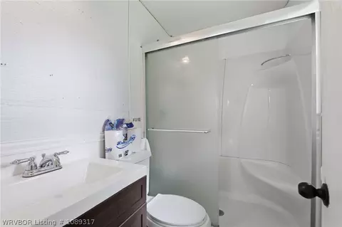 Bath - 7300 Jenny Lind Rd, Fort Smith, AR 72908 photo 1 of 2