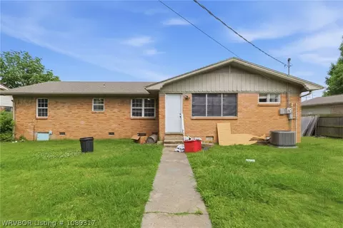 Exterior - 7300 Jenny Lind Rd, Fort Smith, AR 72908 photo 3 of 3