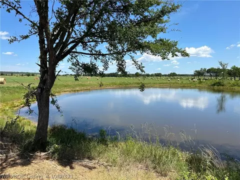 15593 Red Barn Rd, Cameron, OK 74932 photo 23