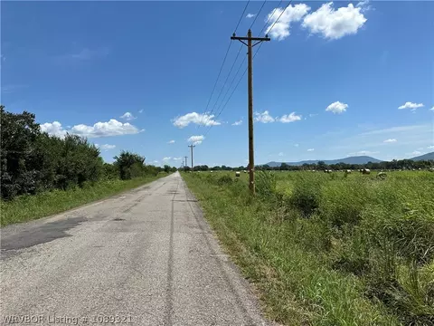 15593 Red Barn Rd, Cameron, OK 74932 photo 11