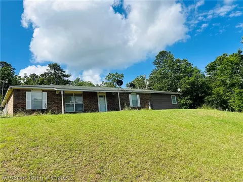 46512 Bengal Rd, Wister, OK 74966