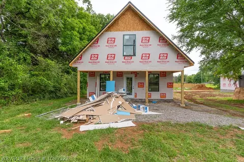 466 N Reveille St, Magazine, AR 72943