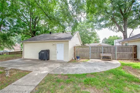 Exterior - 9600 River Ridge Rd, Fort Smith, AR 72903 photo 11 of 12