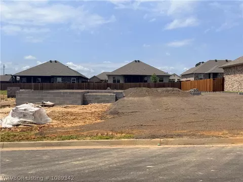 9210 Alara Way, Fort Smith, AR 72916