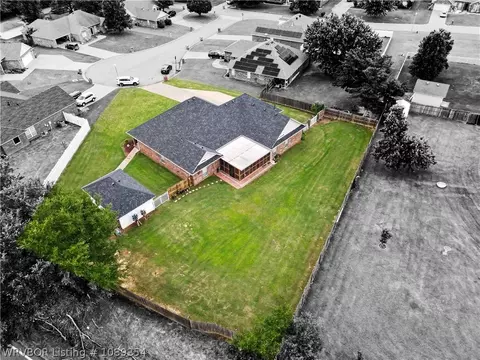 View/Area - 4 Katie Ct, Lavaca, AR 72941 photo 2 of 8