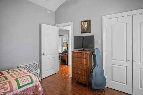Bedroom - 4 Katie Ct, Lavaca, AR 72941 photo 8 of 8