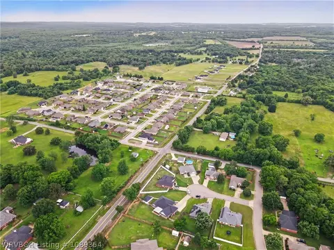 View/Area - 4 Katie Ct, Lavaca, AR 72941 photo 6 of 8